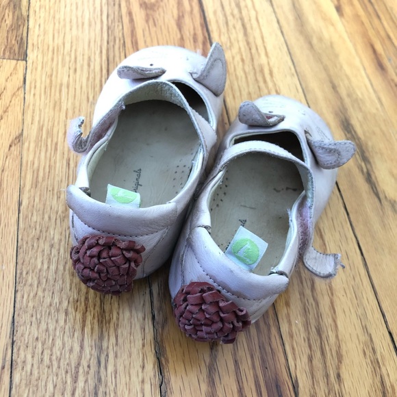 Shoes - Picture 4 of 4